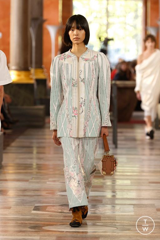 SS26 Louis Vuitton Look 21
