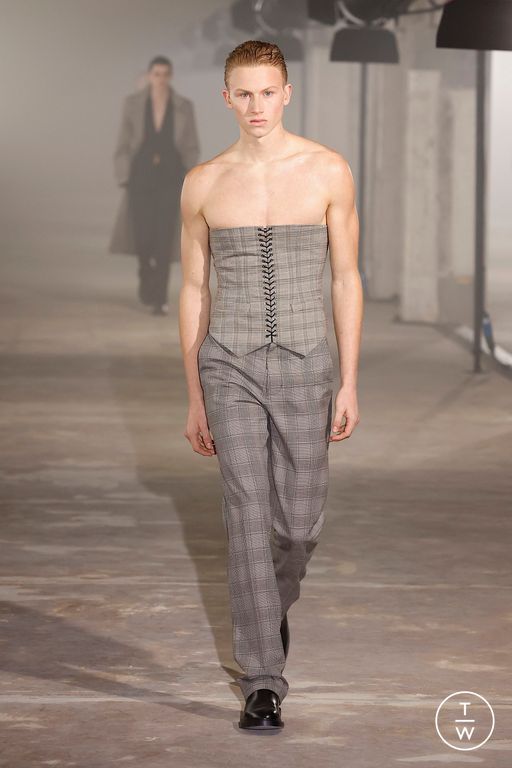 FW25 Ludovic de Saint Sernin Look 5