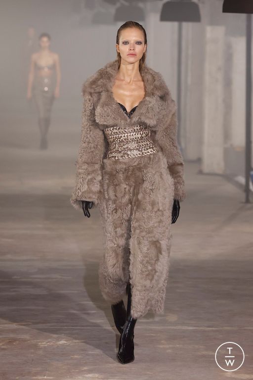 FW25 Ludovic de Saint Sernin Look 8