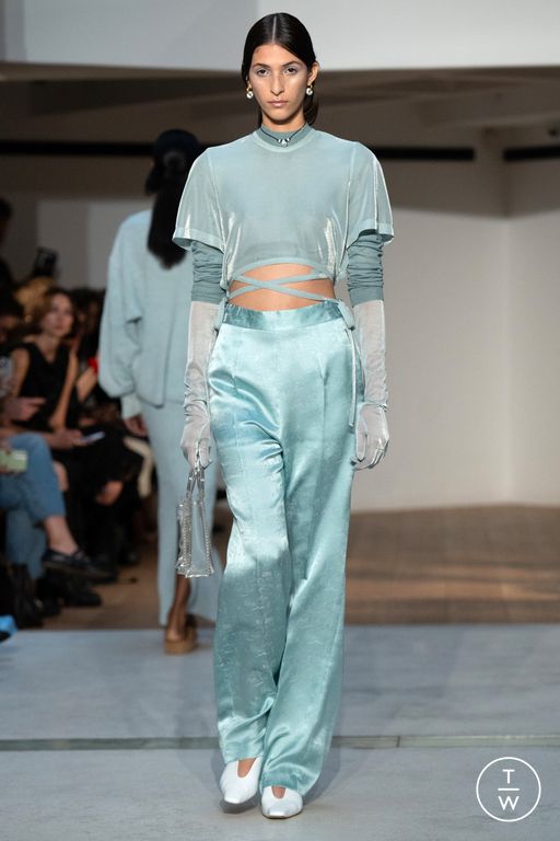 Mame Kurogouchi FW21 womenswear #19 - Tagwalk: The Fashion Search