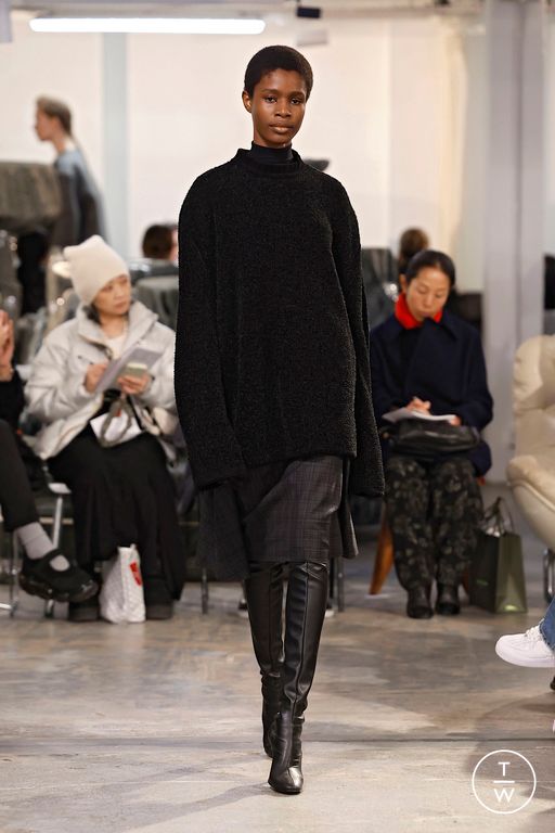 FW25 MARIE ADAM-LEENAERDT Look 15