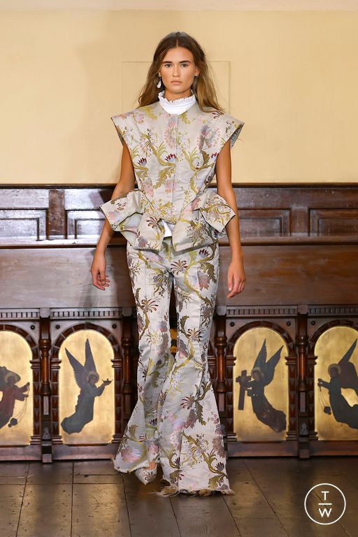 SS25 Marques' Almeida Look 1