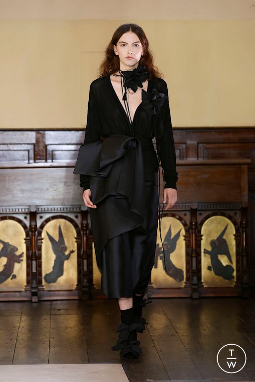 SS25 Marques' Almeida Look 34
