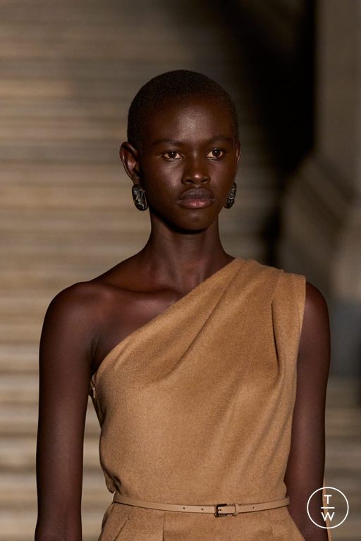 RS26 Max Mara Look 41