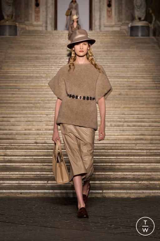 RS 26 Max Mara Look 14