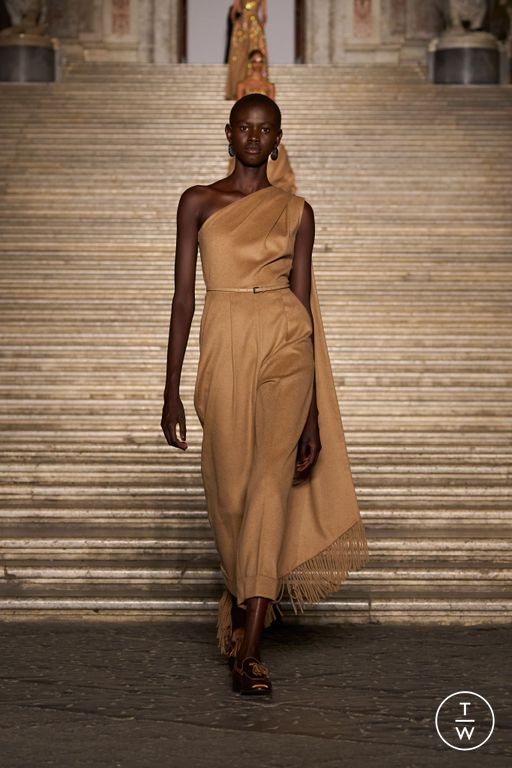 RS 26 Max Mara Look 42