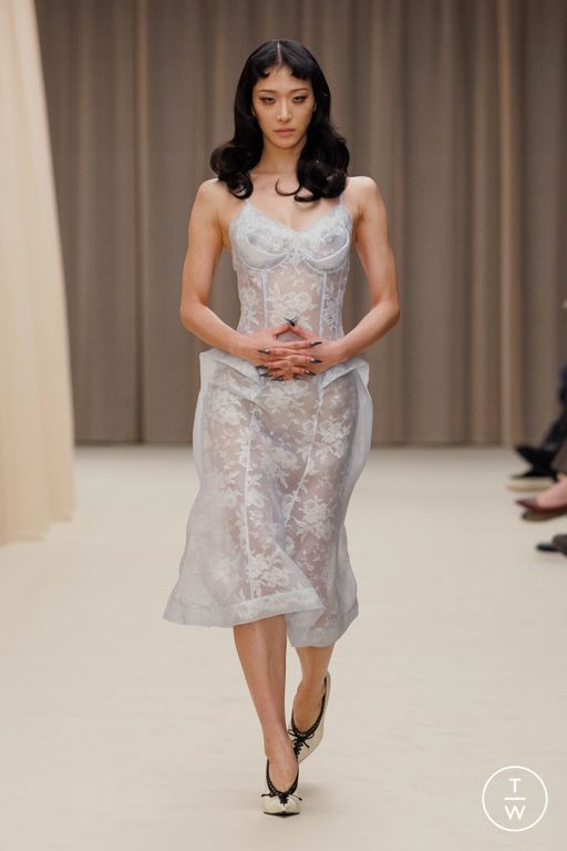 FW26 McQueen Look 23