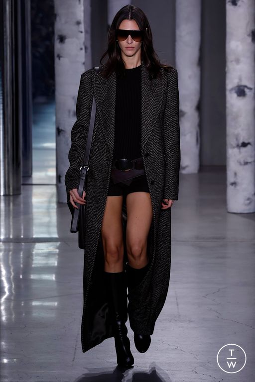 Fall/Winter 2023 Michael Kors Collection Look 1