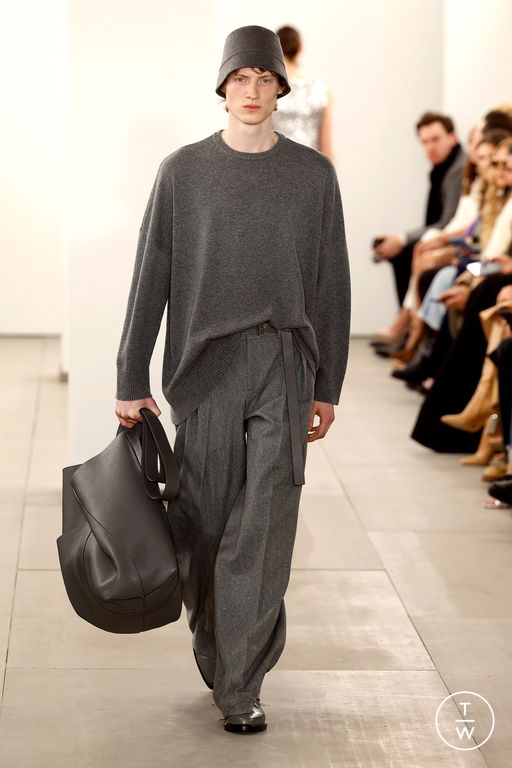 FW24 Michael Kors Collection Look 31