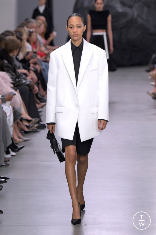 Spring-Summer 2025 Michael Kors Collection Look 4