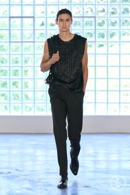 SS 26 Miguel Vieira Look 5