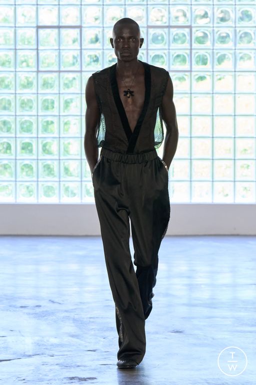 SS 26 Miguel Vieira Look 12