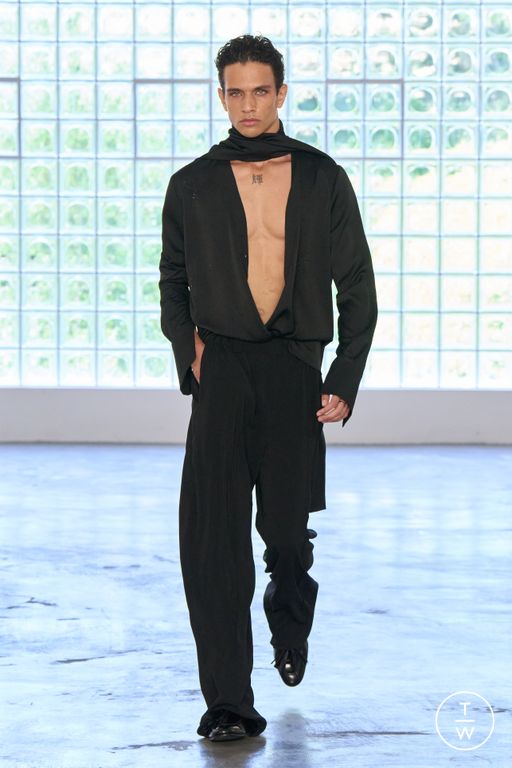 SS 26 Miguel Vieira Look 20