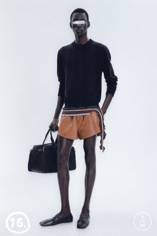 RS 26 MM6 Maison Margiela Look 16