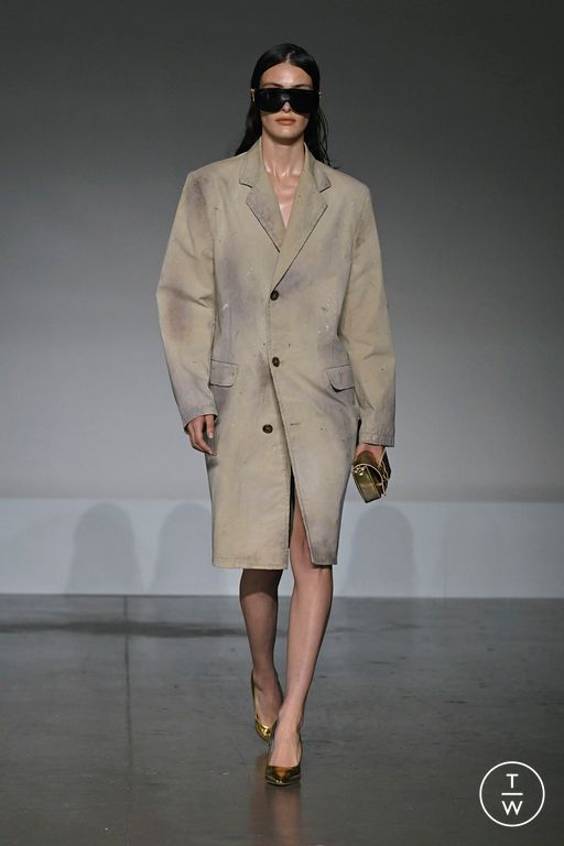 SS25 MM6 Maison Margiela Look 1
