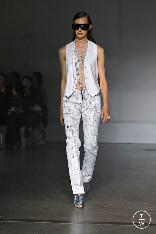 SS25 MM6 Maison Margiela Look 4