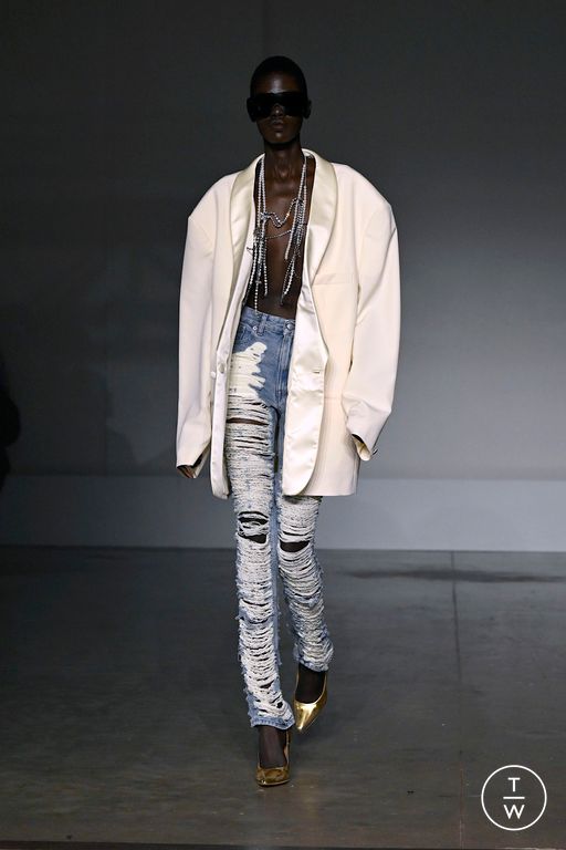 Spring-Summer 2025 MM6 Maison Margiela Look 20