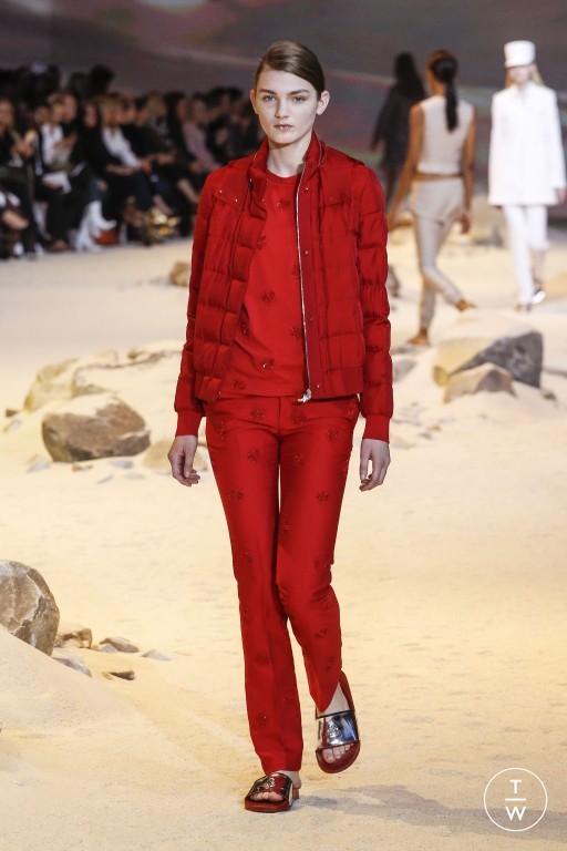S/S 17 Moncler Gamme Rouge Look 31