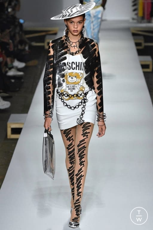 SS19 Moschino Look 25