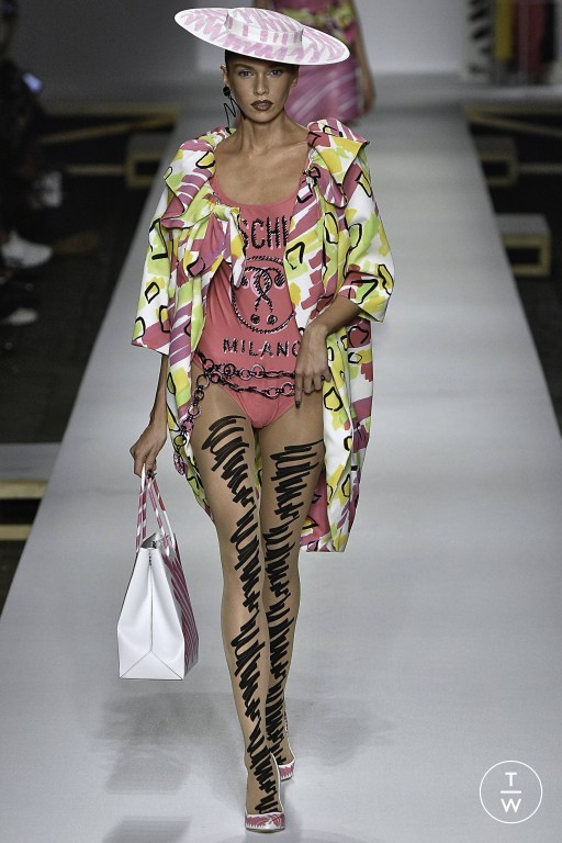 SS19 Moschino Look 45