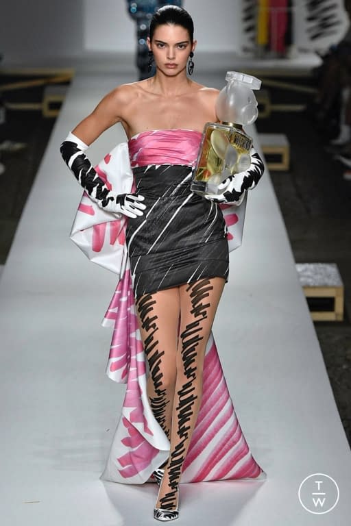 SS19 Moschino Look 64