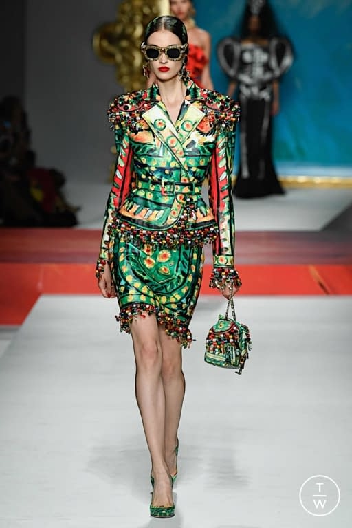 SS20 Moschino Look 30