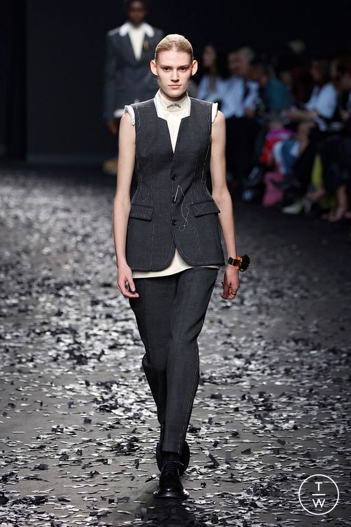 FW25 Moschino Look 2