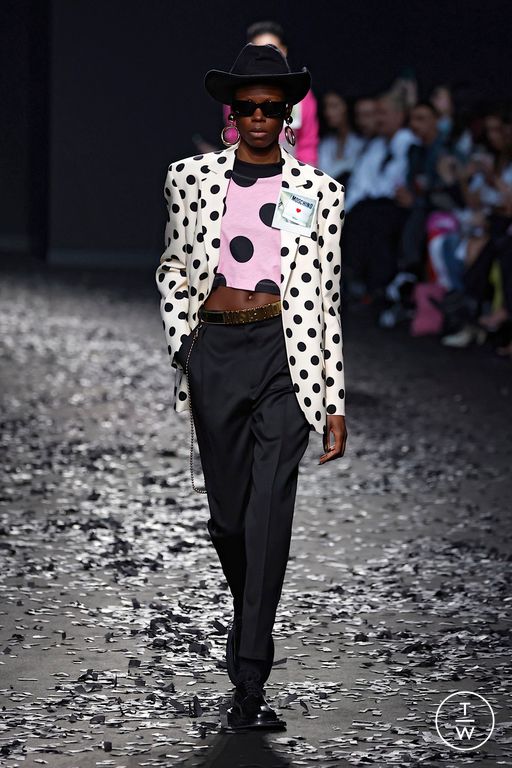 FW25 Moschino Look 11