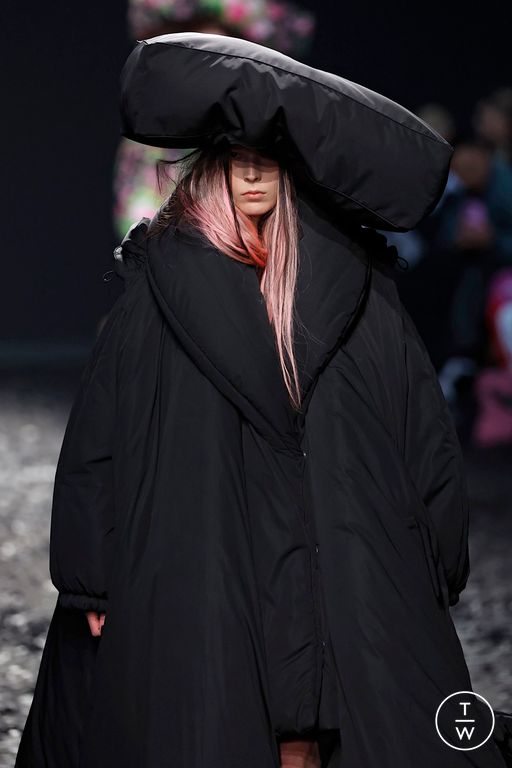 FW25 Moschino Look 18