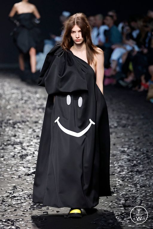 FW25 Moschino Look 34