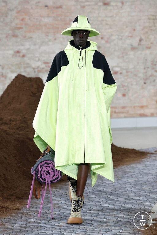 FW26 Moschino Look 16