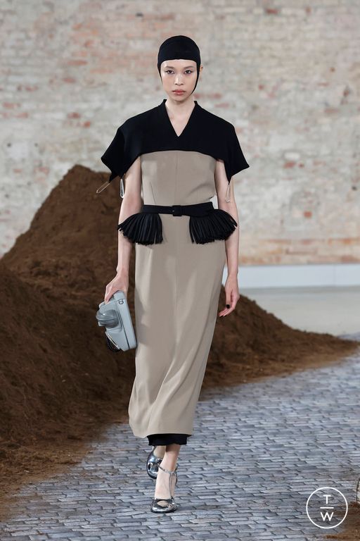 FW26 Moschino Look 42