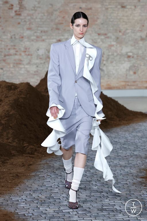 FW26 Moschino Look 45