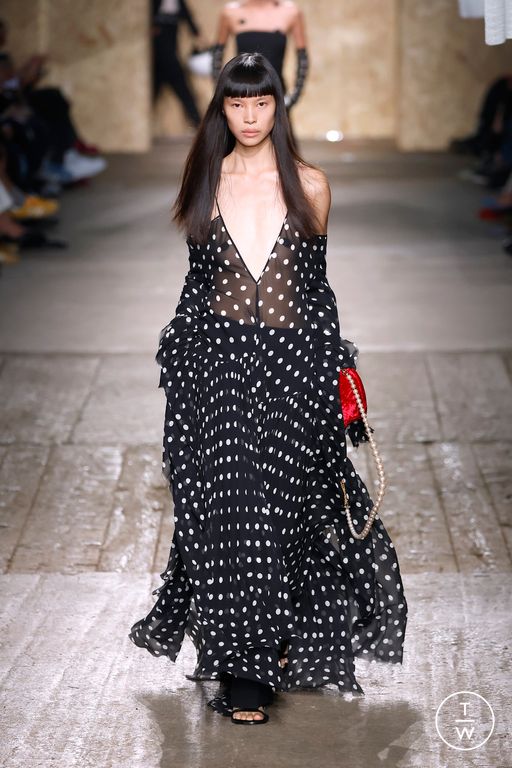 Spring-Summer 2025 Moschino Look 27