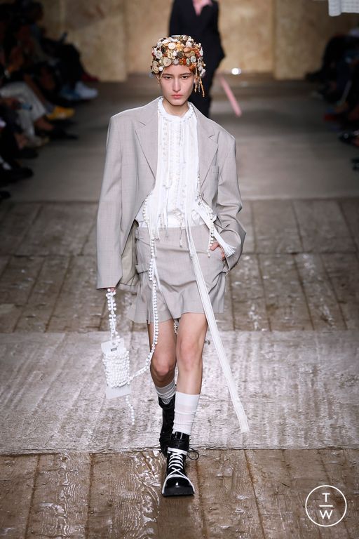 Spring-Summer 2025 Moschino Look 38