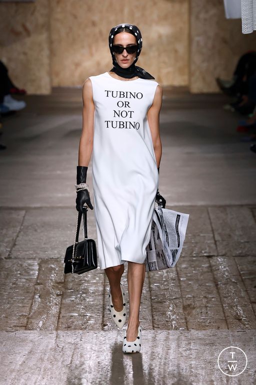 Spring-Summer 2025 Moschino Look 46