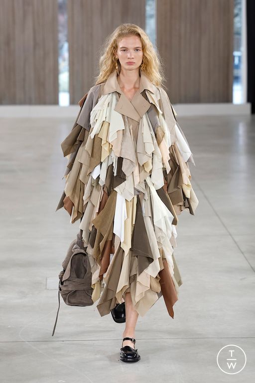 SS26 Moschino Look 23