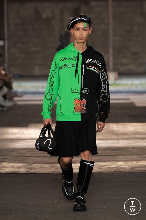 SS23 Moschino Look 46
