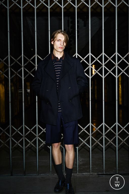 SS 26 N°21 Look 2