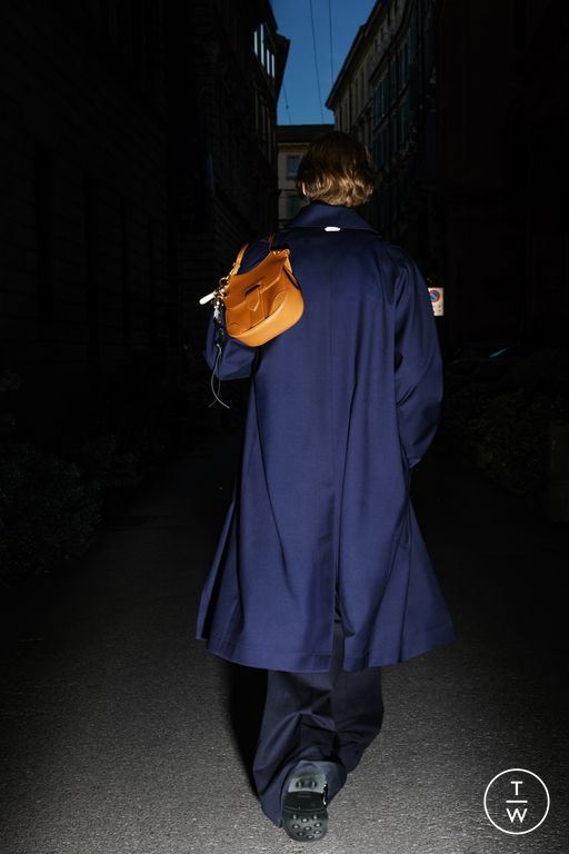 SS 26 N°21 Look 3