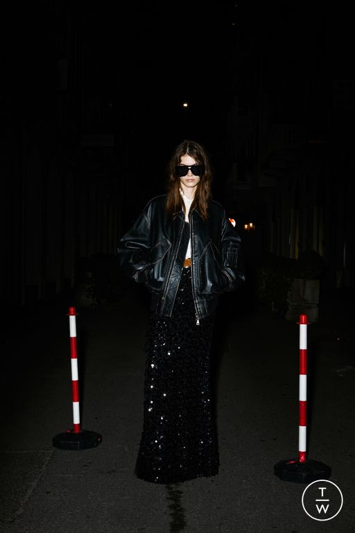 RS 26 N°21 Look 16
