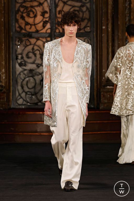 Spring/Summer 2025 Naeem Khan Look 7
