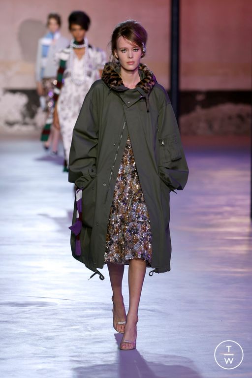 Spring-Summer 2025 N°21 Look 1