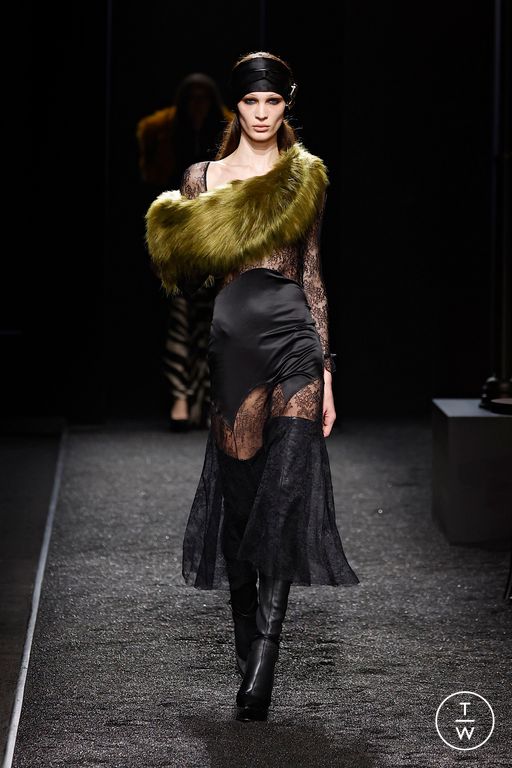 FW25 Nina Ricci Look 5