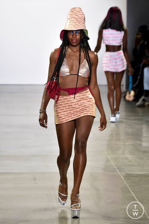 SS20 No Sesso Look 15