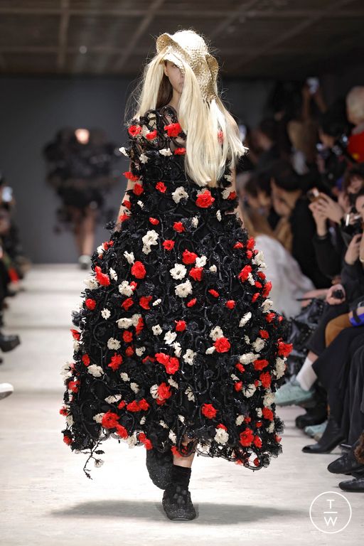 FW26 Noir Kei Ninomiya Look 31