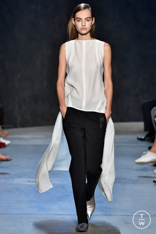 S/S 17 Narciso Rodriguez Look 25