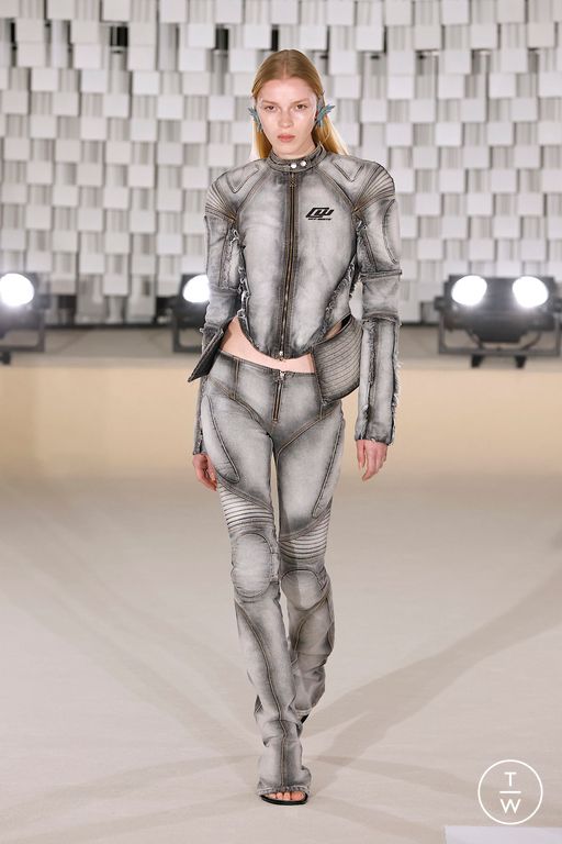 FW25 Off-White Look 27