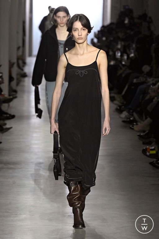 FW25 Onitsuka Tiger Look 6