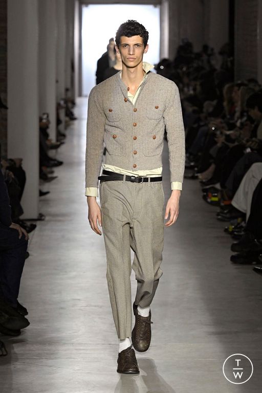 FW25 Onitsuka Tiger Look 12